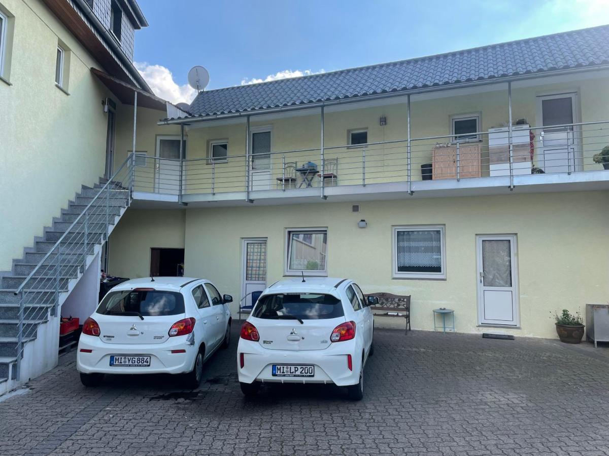 Easystay#2 Cozy Studio In Kliniknaehe, Mit Netflix,Kueche & Bad Бад-Ейнгаузен Екстер'єр фото