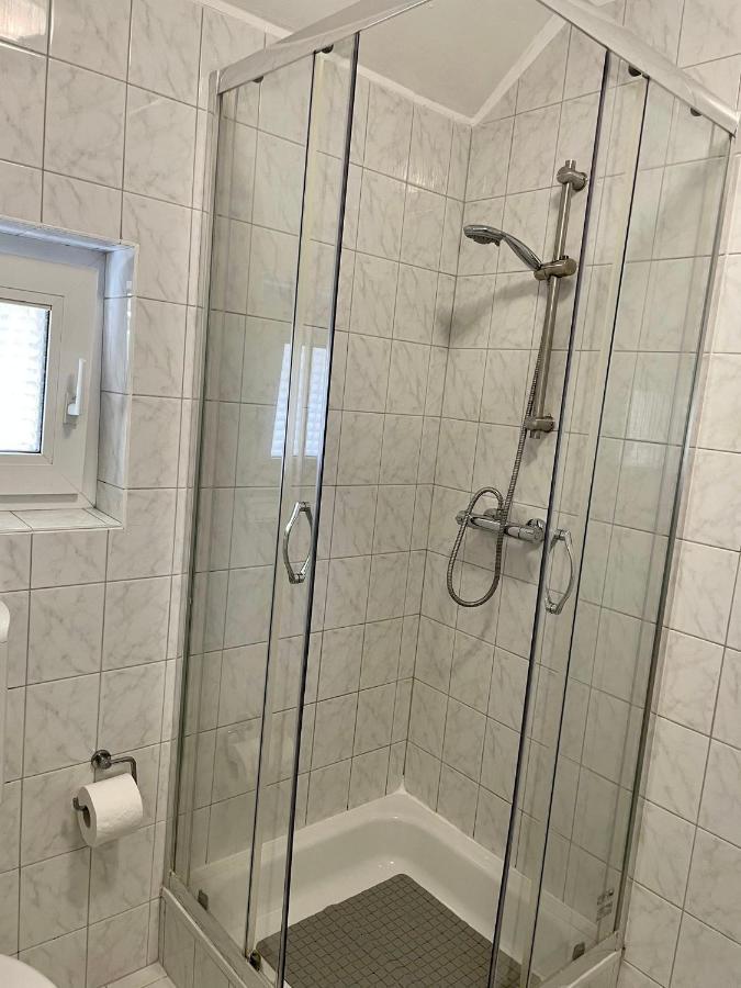 Easystay#2 Cozy Studio In Kliniknaehe, Mit Netflix,Kueche & Bad Бад-Ейнгаузен Екстер'єр фото
